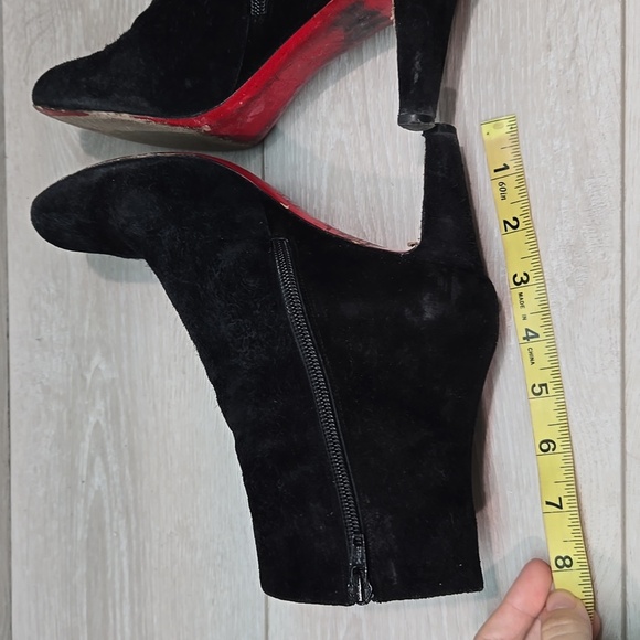 Christian Louboutin Women Black Suede Heeled Boots Shoes Sz 36.5/6.5 - Picture 11 of 16